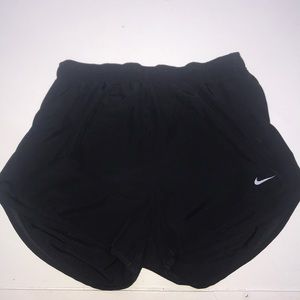 NIKE DRI-FIT SHORTS